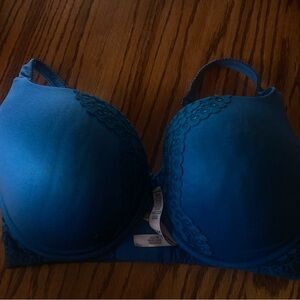 Victoria's Secret Teal Lace Accent Bra